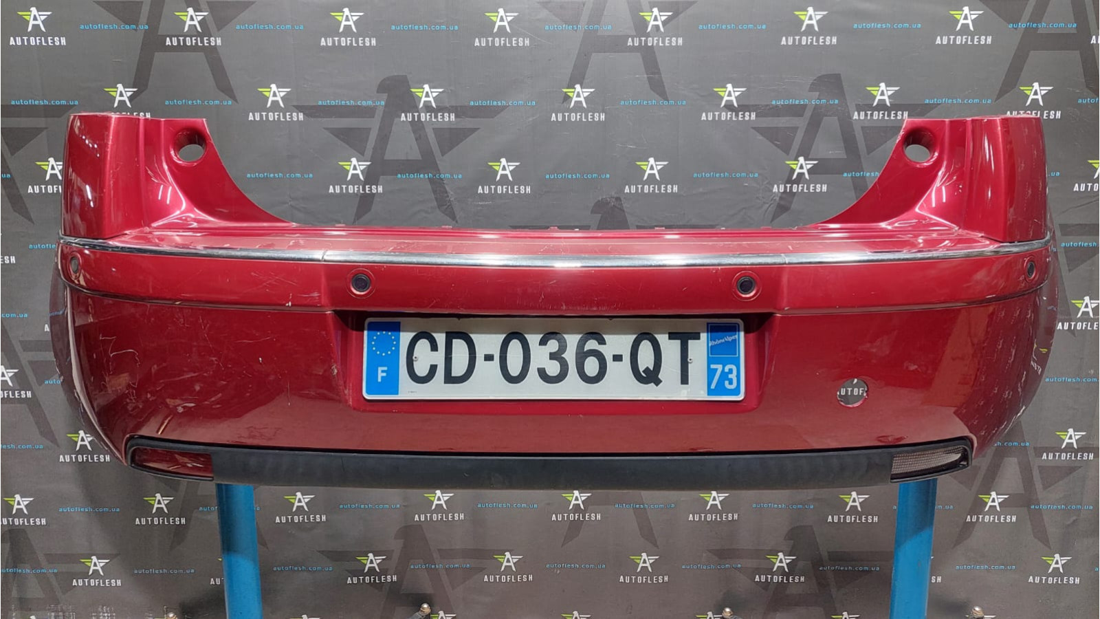 Бампер задний 7410W9, 7410Z7 Citroen C4 хром/парктроник Ситроен С4 бу Бампер задний 7410W9, 7410Z7 Citroen C4 хром/парктроник Ситроен С4 бу